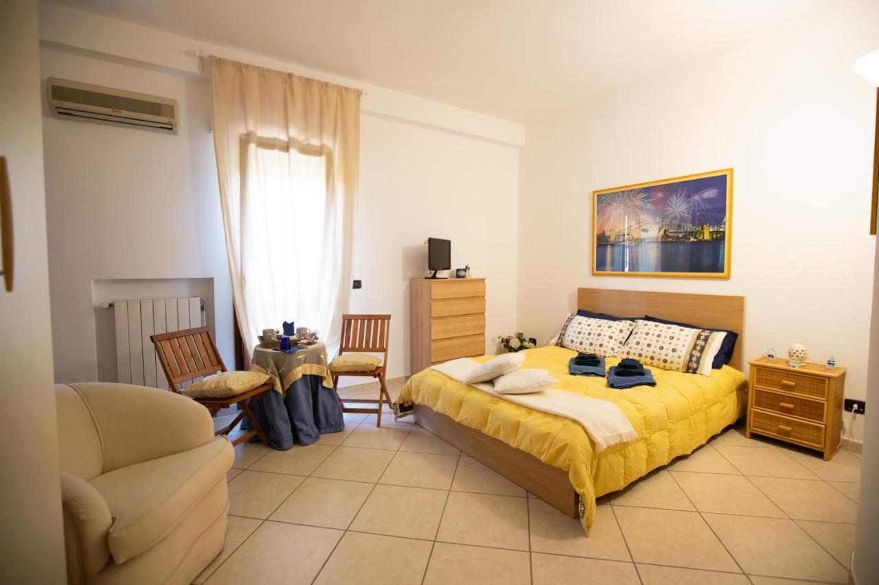Anfol Hotel Bari Exterior photo