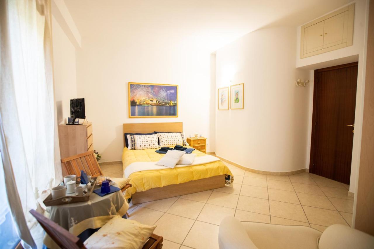 Anfol Hotel Bari Exterior photo